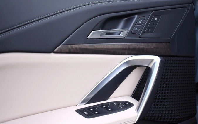 BMW X1 cena 249900 przebieg: 10000, rok produkcji 2024 z Żory małe 106
